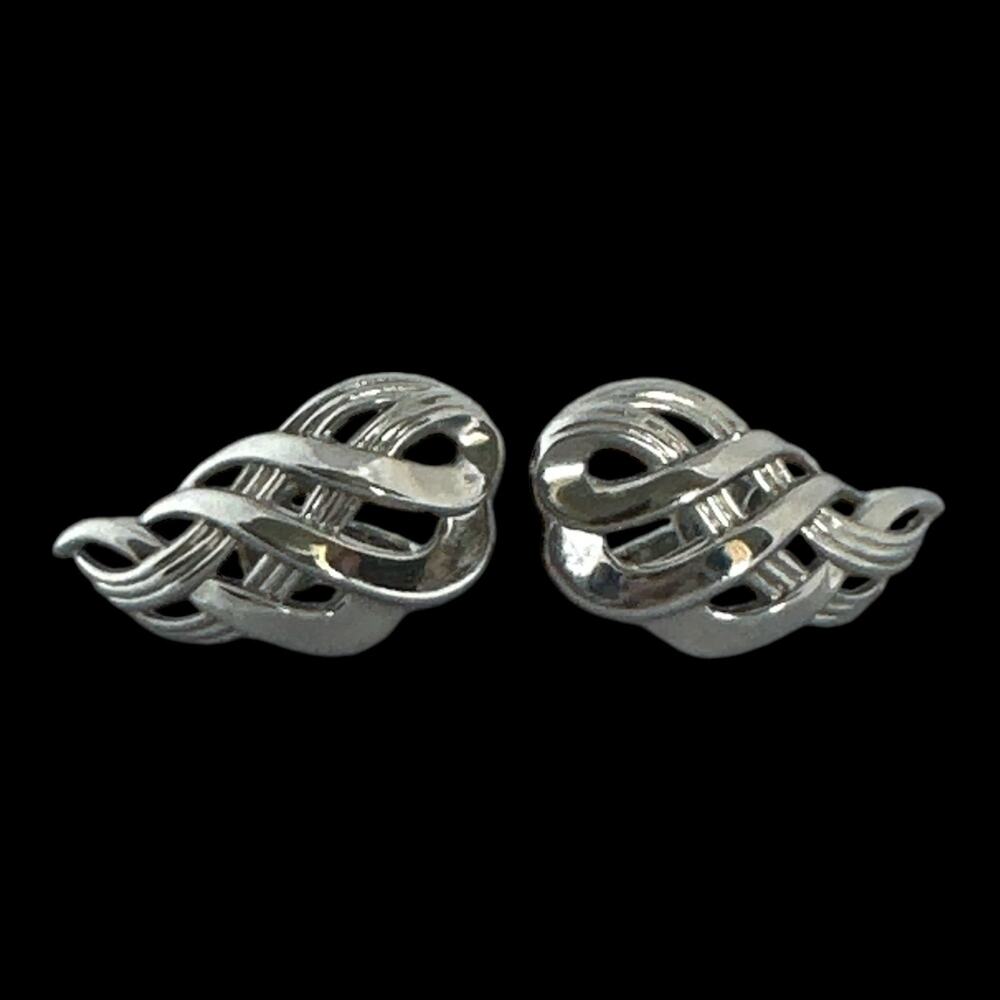 Vintage Crown Trifari Angel Wings Silver Tone Clip-On Earrings